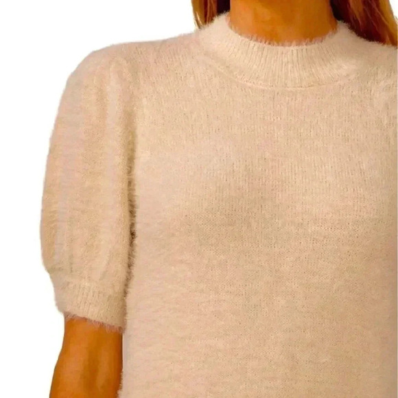 CeCe Cream fluffy Sweater - Picture 2 of 7